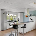 Vangel - 500m From The Sea By Interhome 度假居