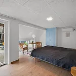 Vangel - 500m From The Sea By Interhome *
