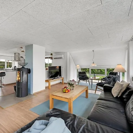 Feriehus Vangel - 500m From The Sea By Interhome Blåvand