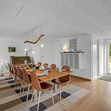 Feriehus Vangel - 500m From The Sea By Interhome