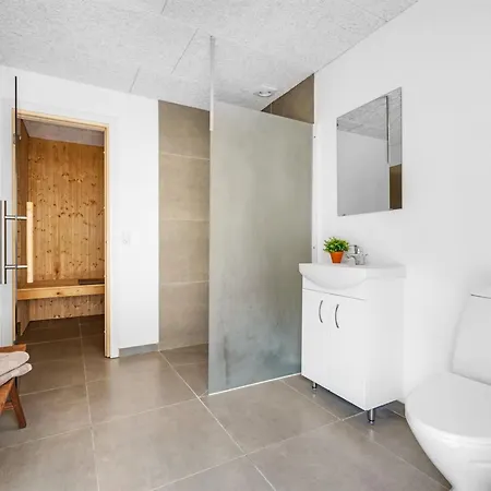 Feriehus Vangel - 500m From The Sea By Interhome *